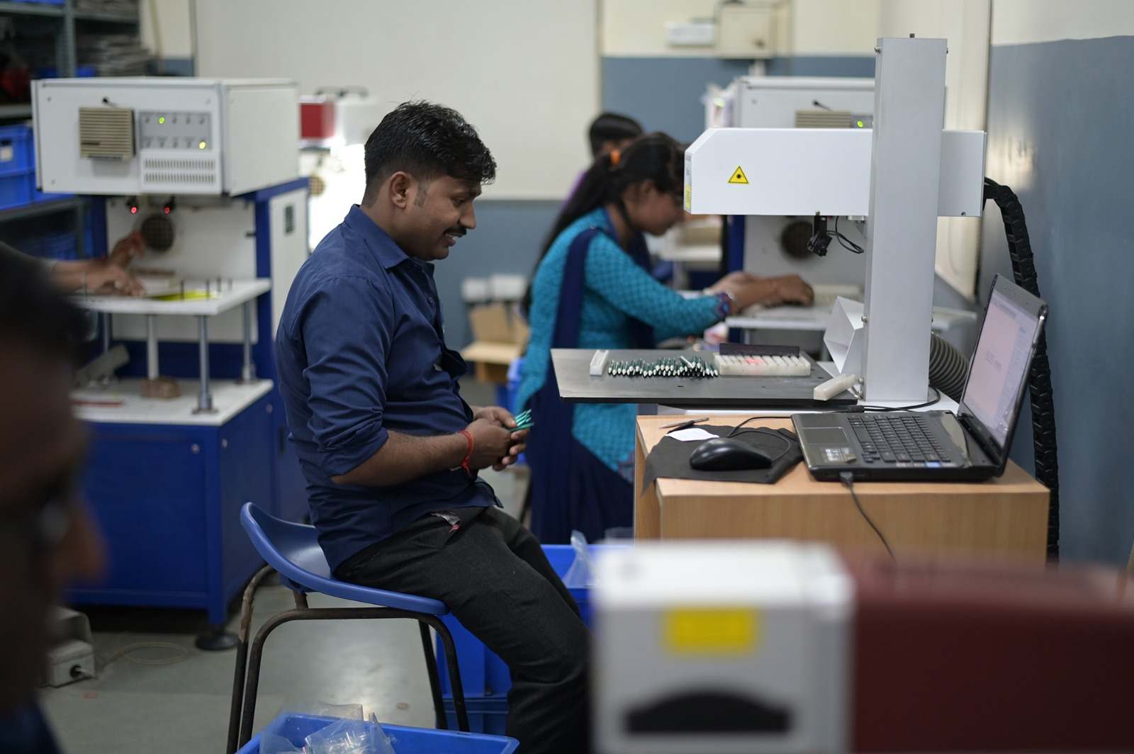 Laser marking station